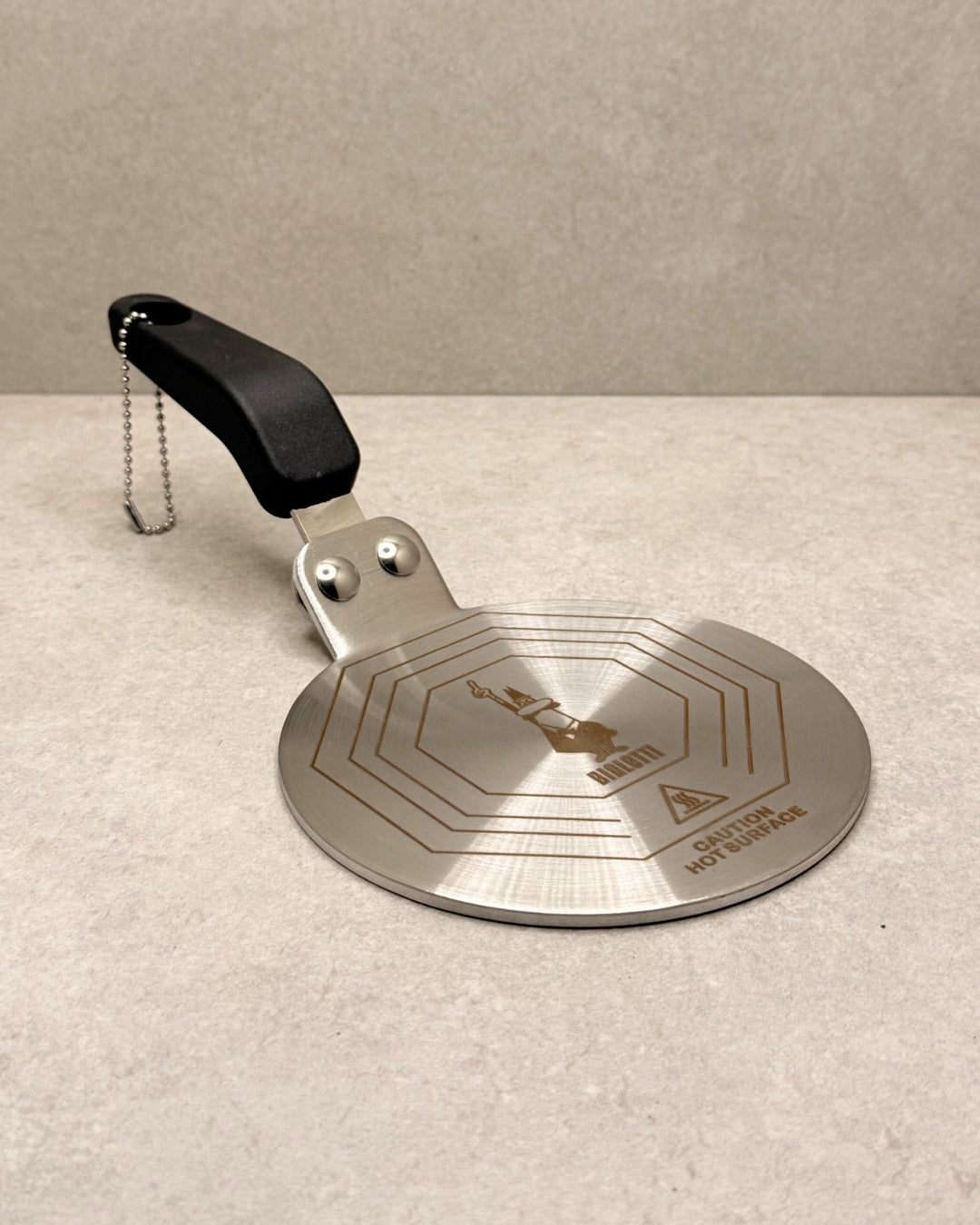 Adaptateur induction